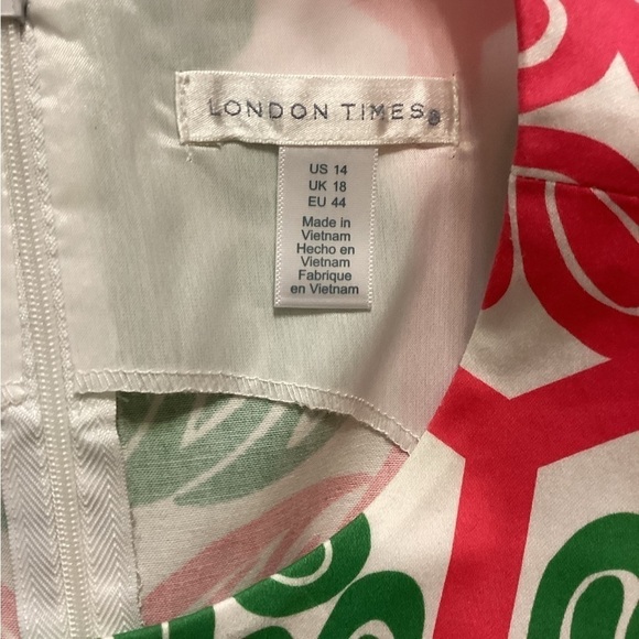 London Times Dress - Picture 7 of 7